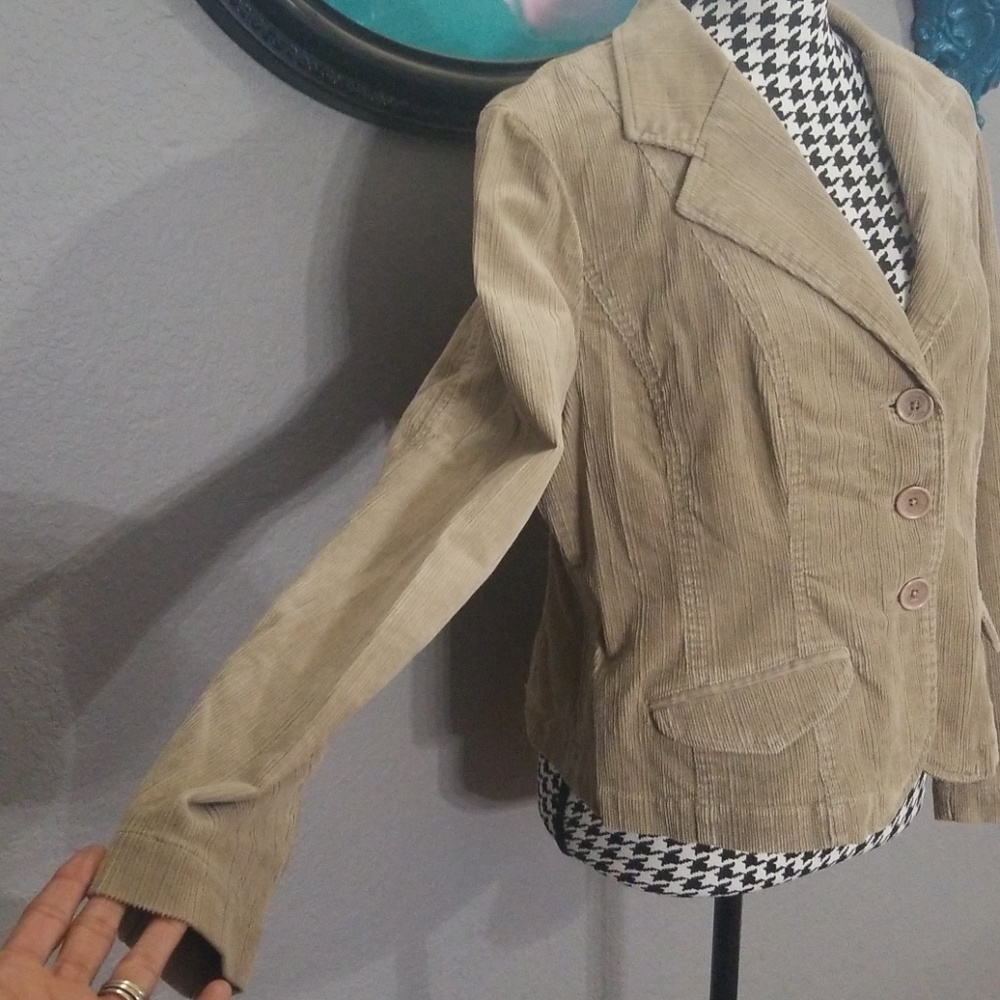 Cute Corduroy Blazer Jacket - Picture 3 of 8